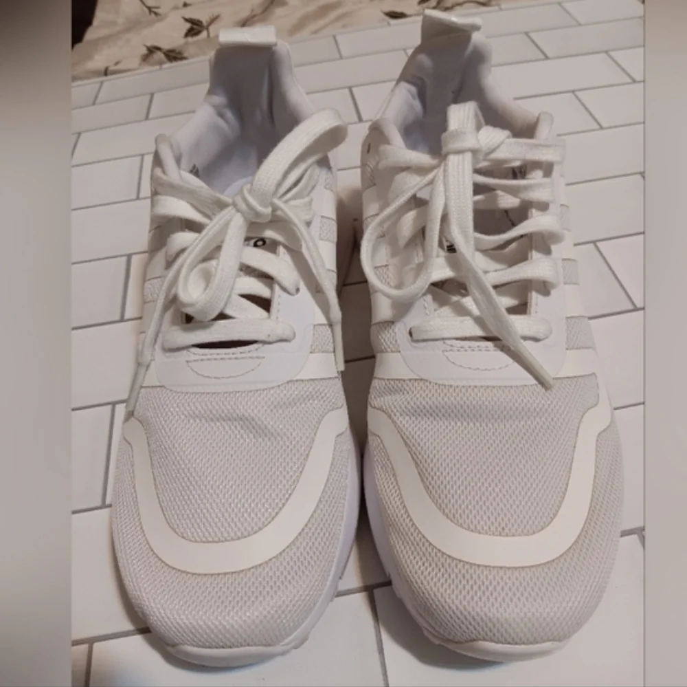Adidas Original Multix Shoes White FZ3439 Chicago Sz 5.1/2‎ Men